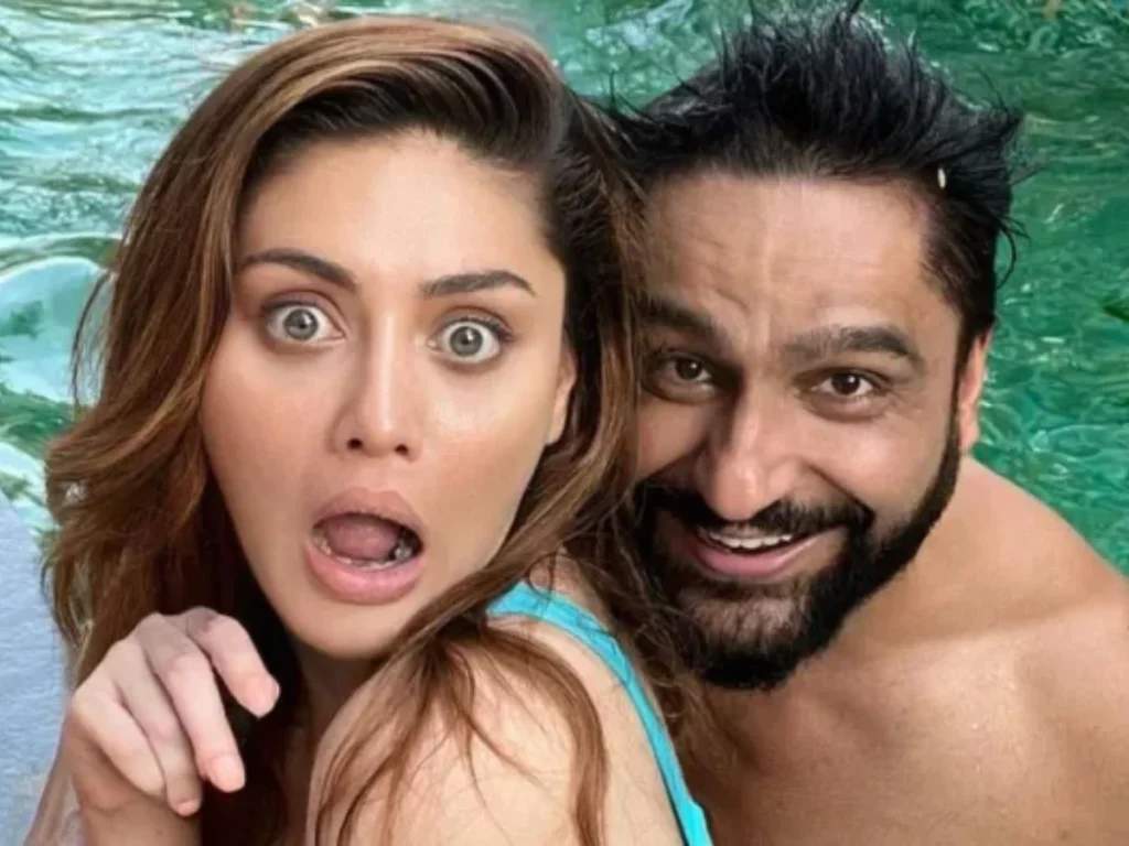 Shefali Jariwala's Death at 42: Sudden Cardiac Arrest Stuns Bollywood 1 Shefali Jariwala