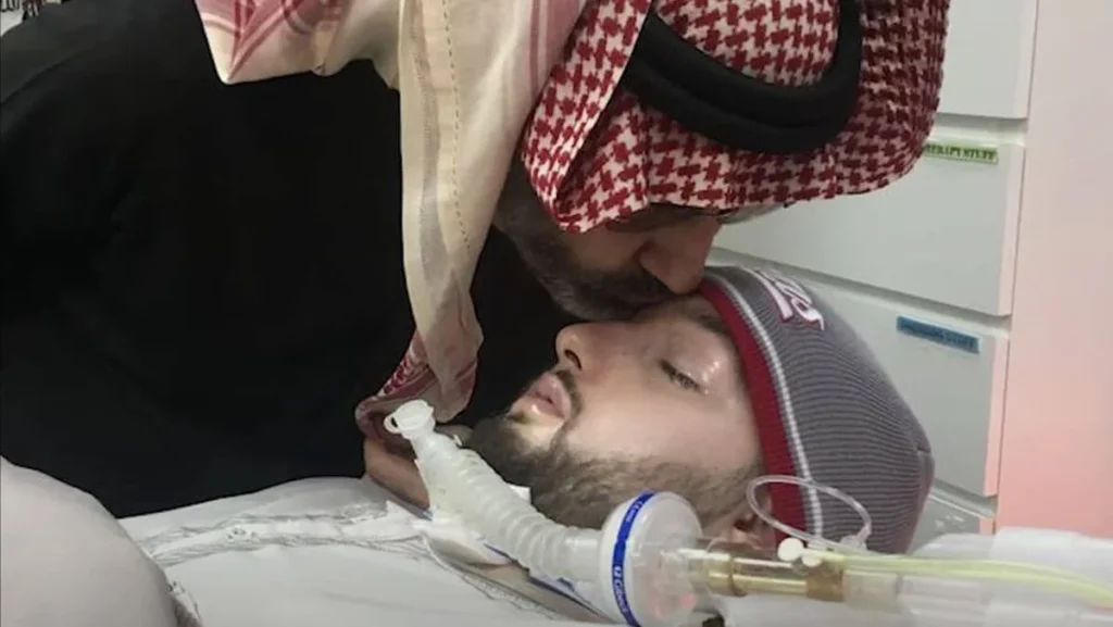 The Sleeping Prince Al-Waleed bin Khaled: A Heart-Breaking Tale of Resilience and Loss 1 A Father’s Unyielding Faith